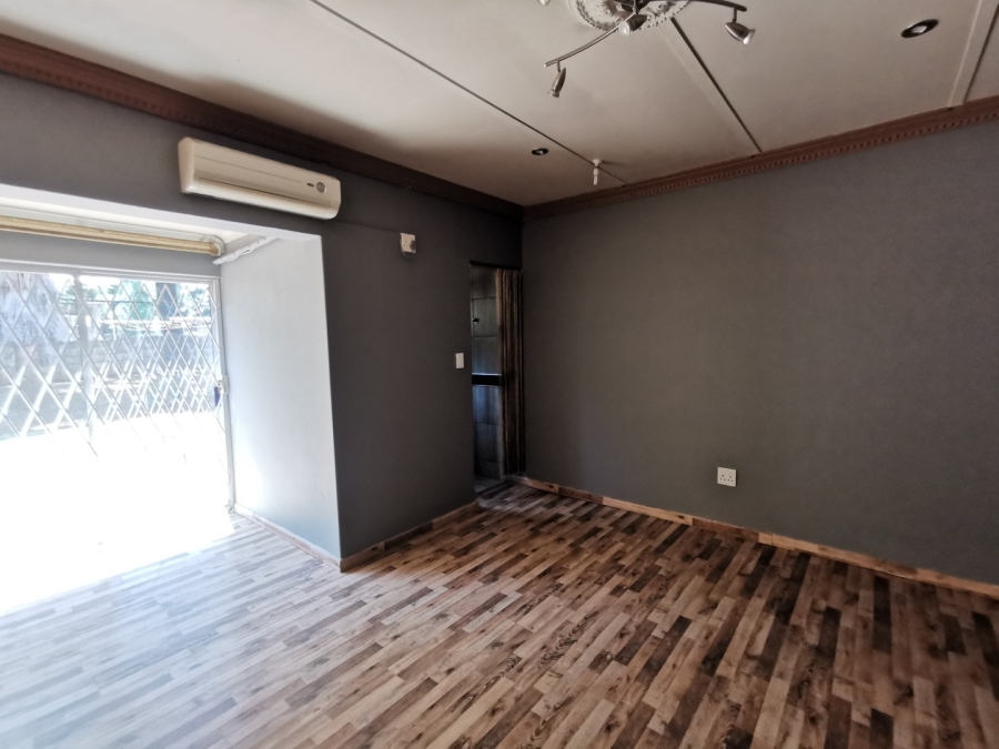 4 Bedroom Property for Sale in Baillie Park North West